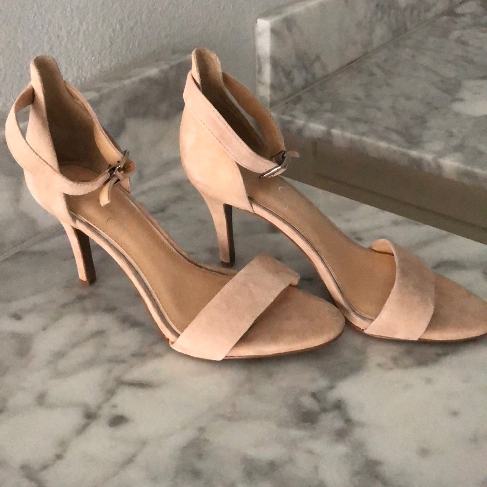 Jessica Simpson heels size 8 new